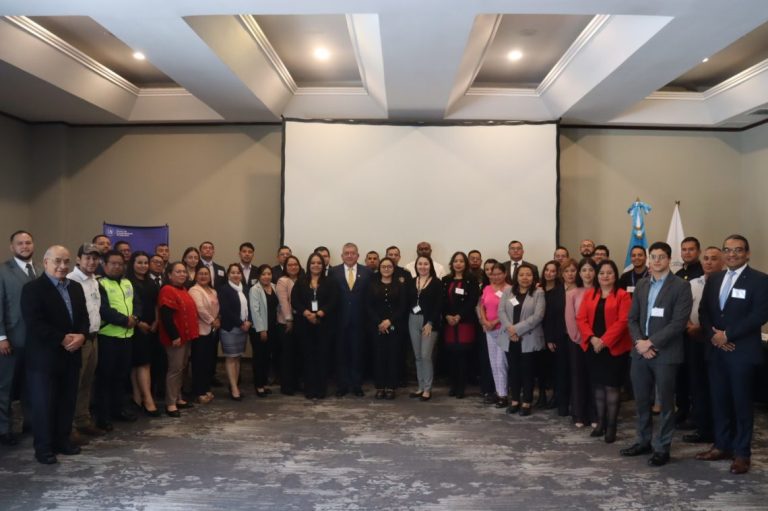 t1 2 r4u1wt73txlgn613bgb9x0856vz23ge1knyk84kply