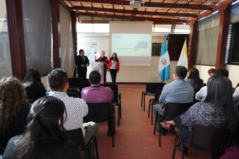ÉTICA INSTITUCIONAL Y RELACIONES LABORALES